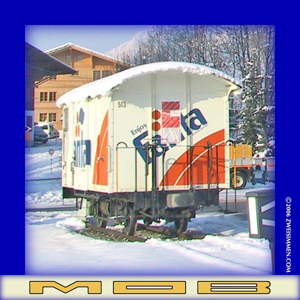 GK513: MOB advertising boxcar 'Fanta', front view, in snow, at Schönried,  _______, 2003, ____