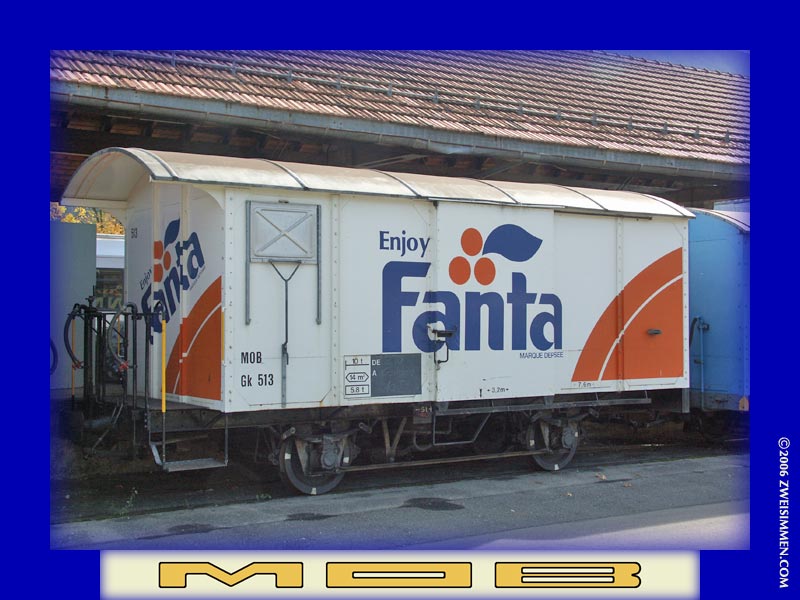 Gk513: MOB advertising boxcar 'Fanta', at Zweisimmen, October 21, 2005